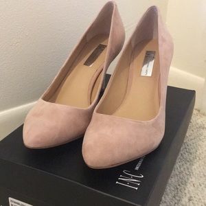New INC Faux Suede Blush Pink Heels, Size 9W